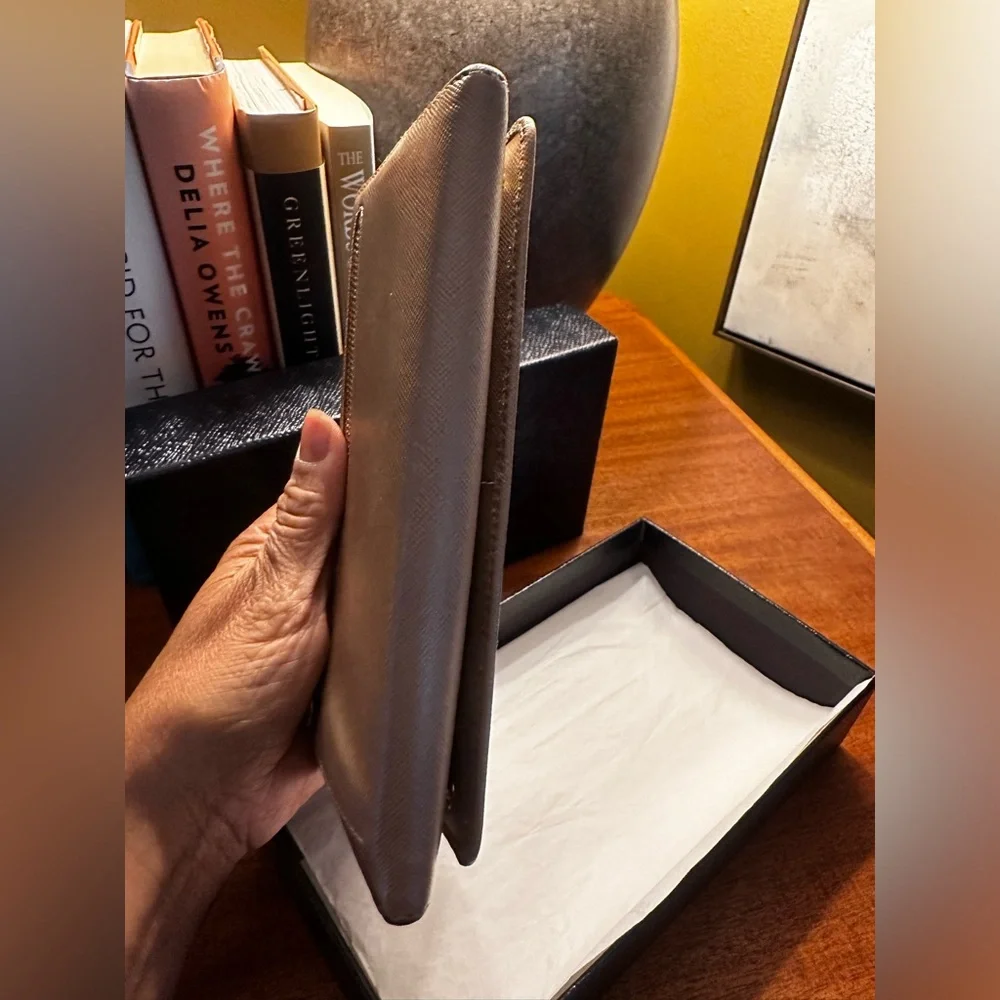 Prada Saffiano Long Wallet Camel - Picture 9 of 16